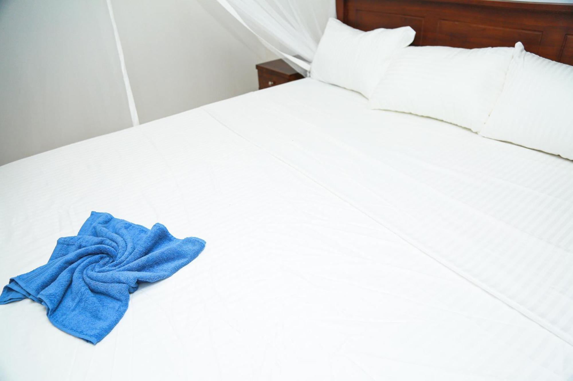 Camellia Hotel & Restaurant 미리사 외부 사진